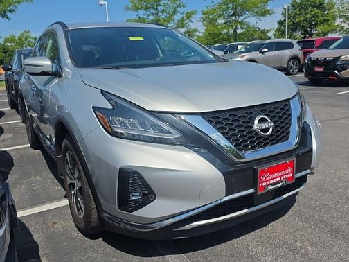 Brilliant Silver Metallic 2024 Nissan Murano SV