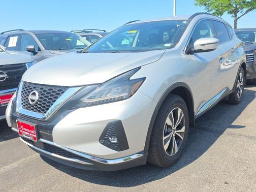 Brilliant Silver Metallic 2024 Nissan Murano SV