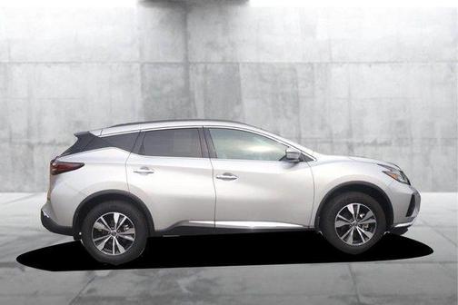 Brilliant Silver Metallic 2024 Nissan Murano SV