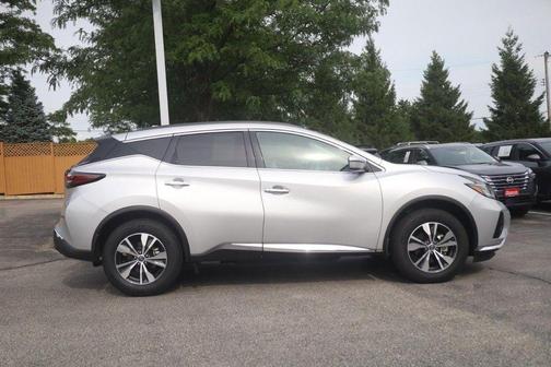 Brilliant Silver Metallic 2024 Nissan Murano SV