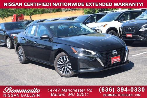 Black 2025 Nissan Altima SV