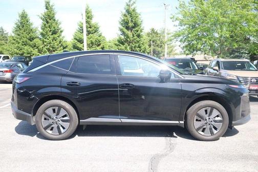Super Black 2025 Nissan Murano SL