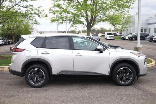 Brilliant Silver Metallic 2025 Nissan Rogue SV