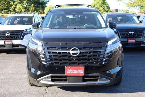 Super Black 2026 Nissan Pathfinder Platinum