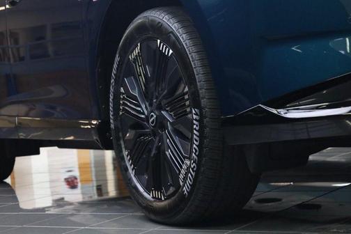 2t Tel Blk Roof 2026 Nissan Murano Platinum