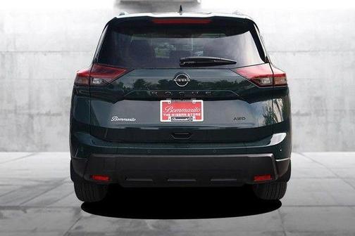 Obsidian Green 2026 Nissan Rogue Dark Armor