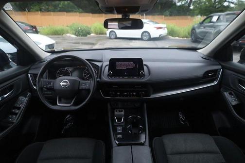 Deep Ocean Blue 2025 Nissan Rogue SV