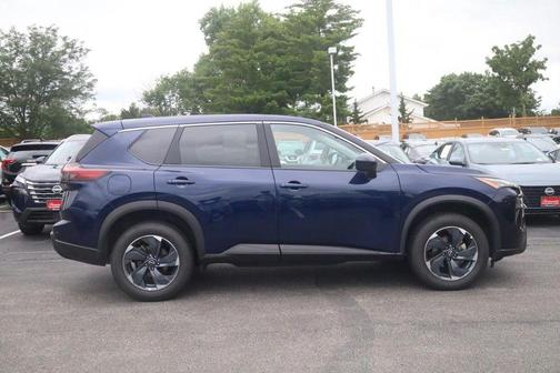 Deep Ocean Blue 2025 Nissan Rogue SV