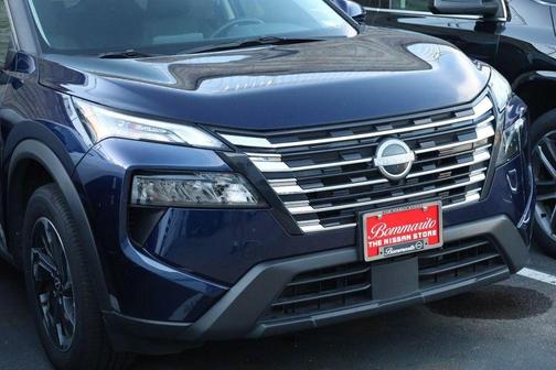 Deep Ocean Blue 2025 Nissan Rogue SV