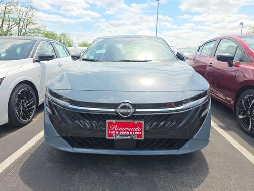 2t Gry Blk Roof 2026 Nissan Sentra SR
