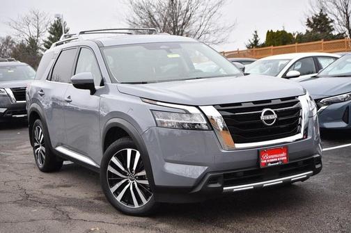 2024 Nissan Pathfinder Platinum