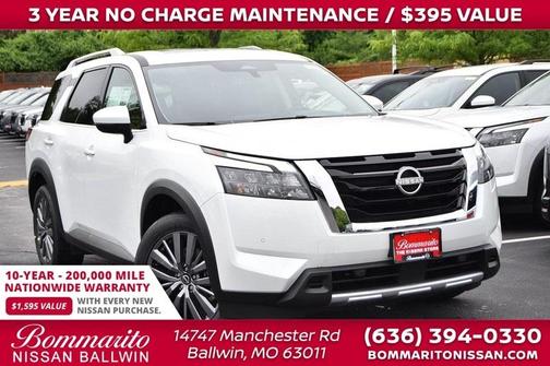 2025 Nissan Pathfinder SL