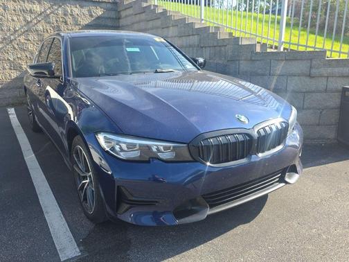 Blue Metallic 2020 BMW 330 i xDrive