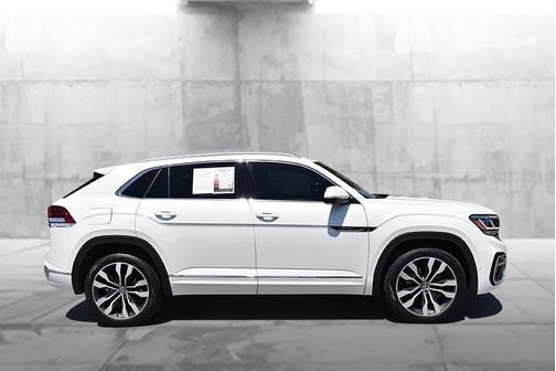 2023 Volkswagen Atlas Cross Sport 3.6L V6 SEL Premium R-Line