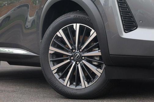 Gun Metallic 2026 Nissan Pathfinder Platinum