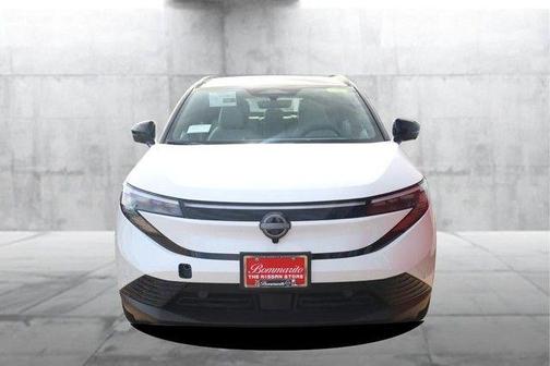 White / Black 2026 Nissan Leaf PLATINUM+