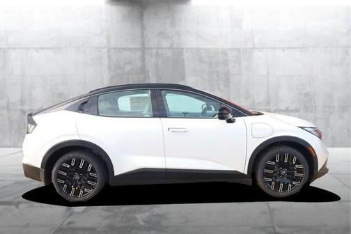 White / Black 2026 Nissan Leaf PLATINUM+