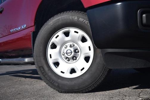 2017 Nissan Titan XD S