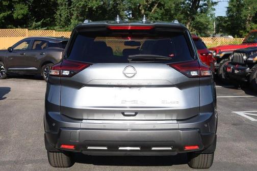 Gun Metallic 2025 Nissan Rogue SL