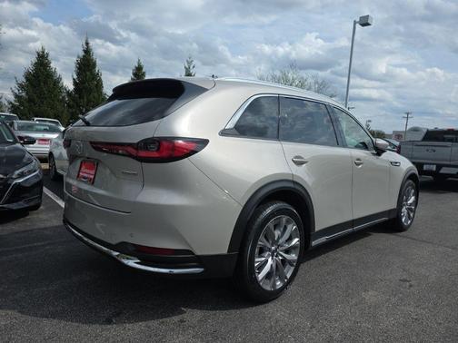 Platinum 2025 Mazda CX-90 3.3 Turbo Premium Plus Package
