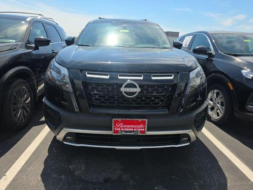2025 Nissan Pathfinder Rock Creek