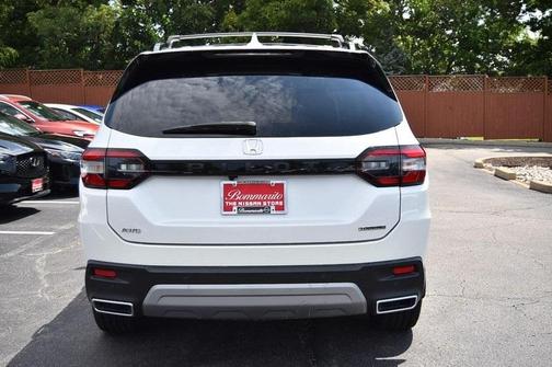 2023 Honda Pilot Touring