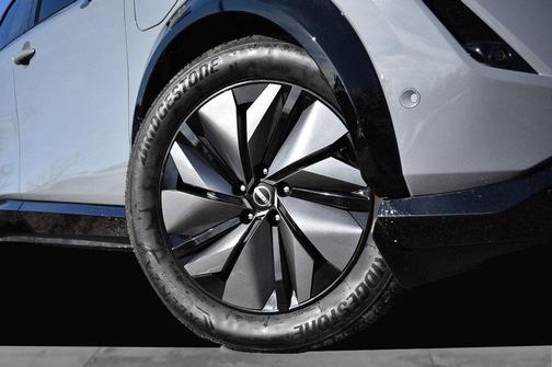 2024 Nissan ARIYA PLATINUM+