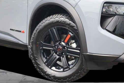 Boulder Gray Metallic 2025 Nissan Rogue Rock Creek