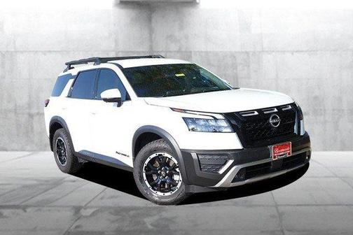 Glacier White 2025 Nissan Pathfinder Rock Creek