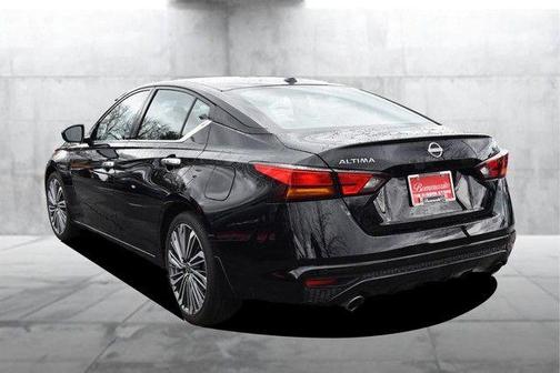 2025 Nissan Altima SL