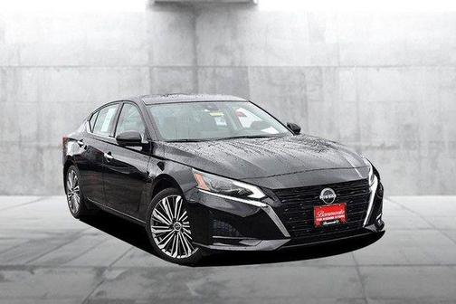 2025 Nissan Altima SL