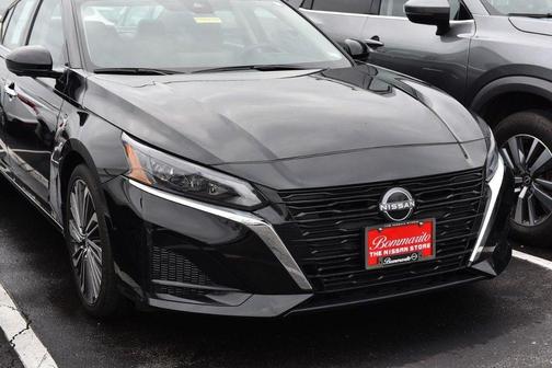 2025 Nissan Altima SL