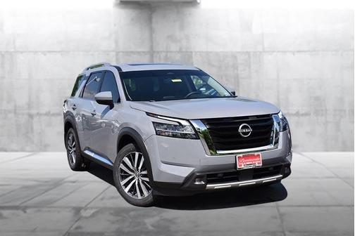 2022 Nissan Pathfinder Platinum