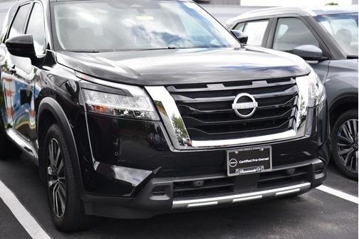 2024 Nissan Pathfinder Platinum