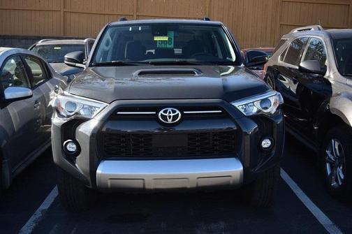 2024 Toyota 4Runner TRD Off Road