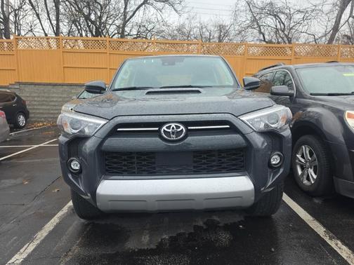 2024 Toyota 4Runner TRD Off Road