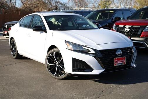 2025 Nissan Altima SR