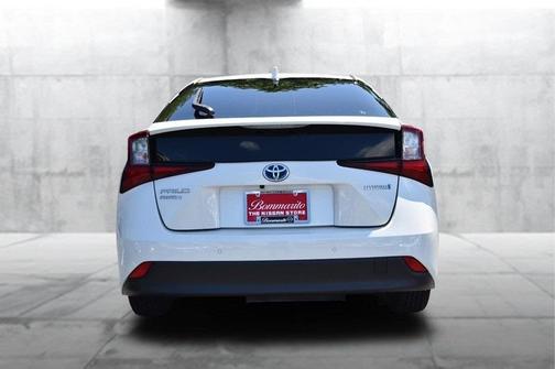 2020 Toyota Prius LE