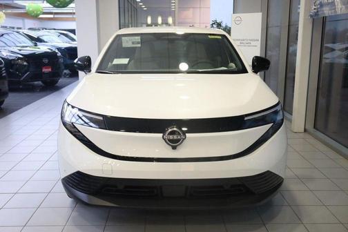 Everest White P 2026 Nissan Leaf SV+