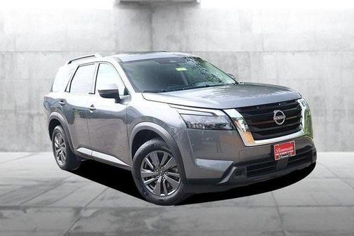 Gun Metallic 2025 Nissan Pathfinder SV