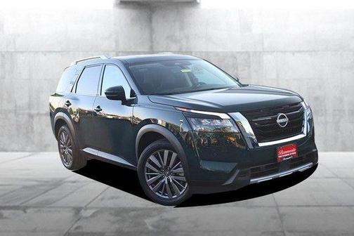 Obsidian Green Pearl 2025 Nissan Pathfinder SL
