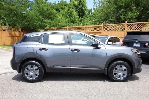 Gun Metallic 2025 Nissan Kicks S