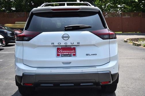 2024 Nissan Rogue SL
