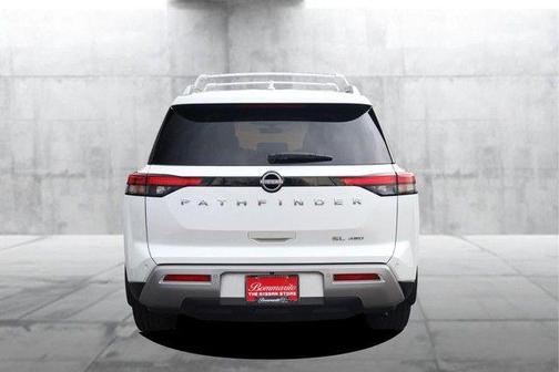 Pearl 2025 Nissan Pathfinder SL