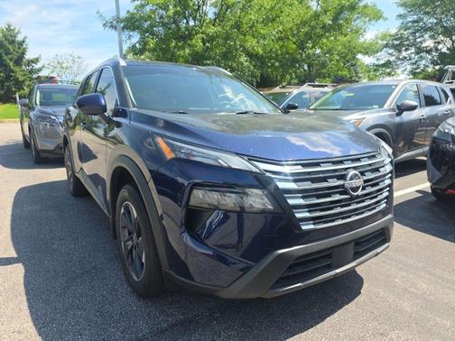 Deep Ocean Blue 2025 Nissan Rogue SV