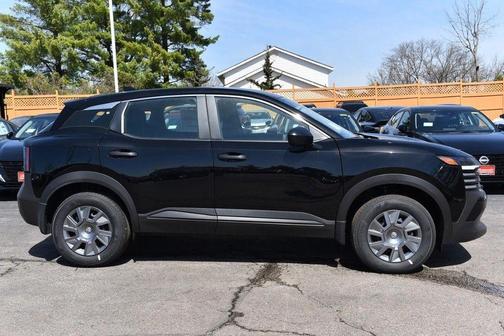 Super Black 2026 Nissan Kicks S