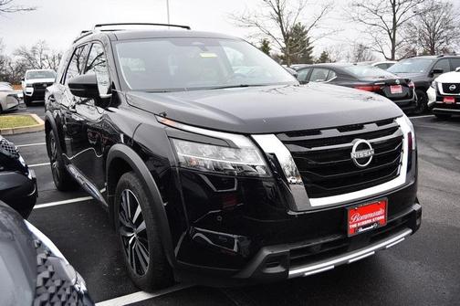 2024 Nissan Pathfinder Platinum