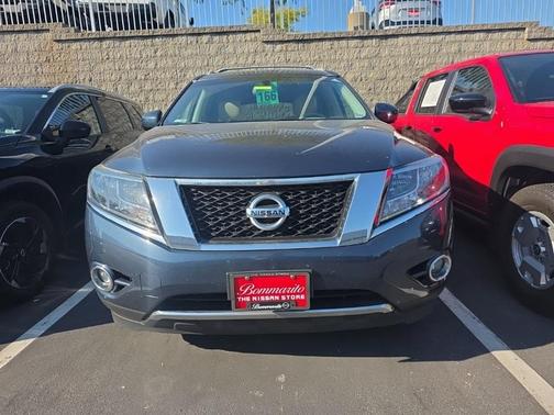 2016 Nissan Pathfinder SL