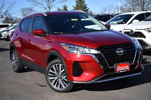 2023 Nissan Kicks SV