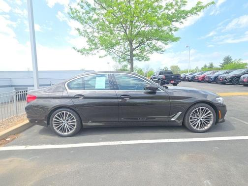 2019 BMW 530 i xDrive